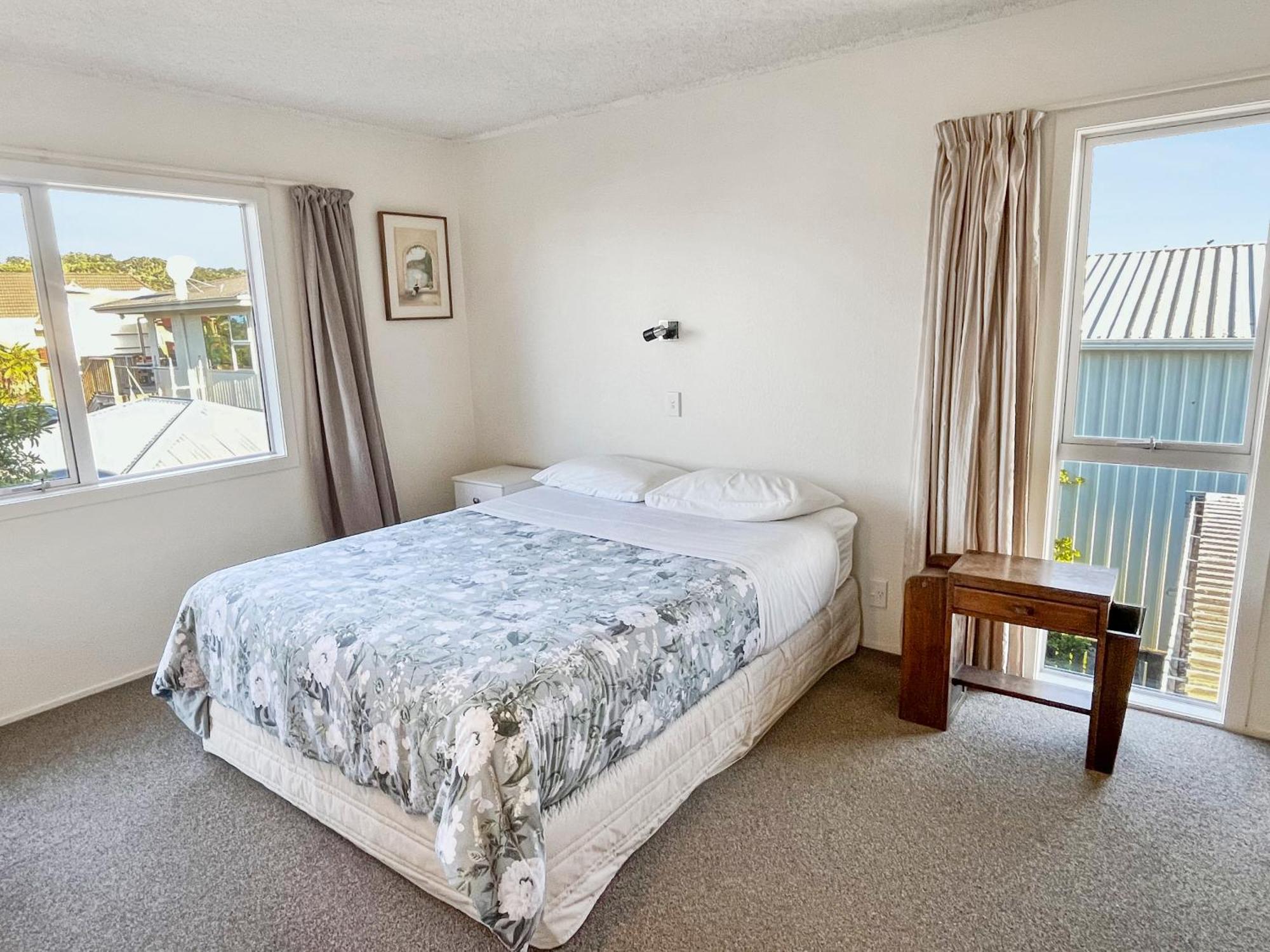 Sybil'S Place Whitianga Esterno foto