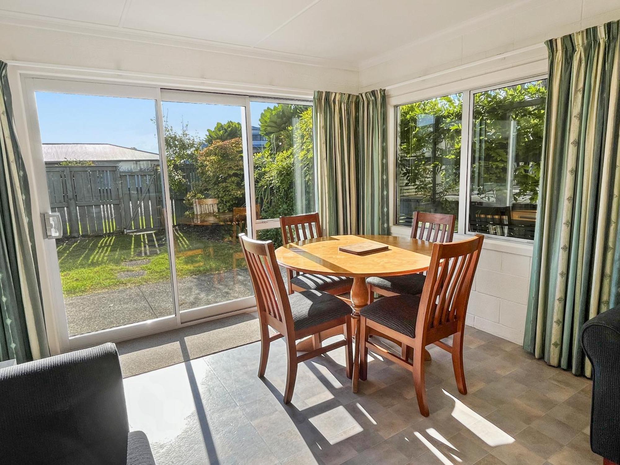 Sybil'S Place Whitianga Esterno foto